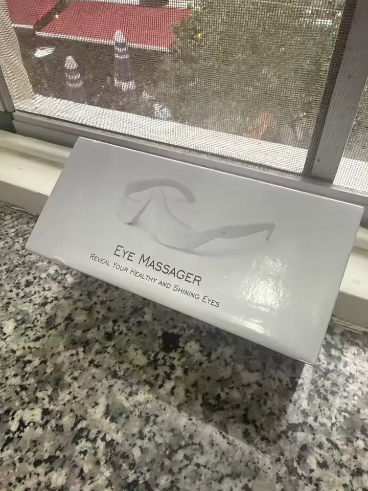 Customer photo of Eye Massager box by the window