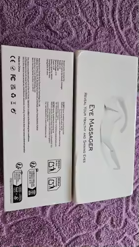 Back of Eye Massager packaging